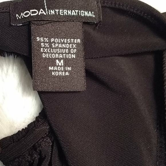 ๐  HP ๐  NWOT Moda Int by VS Cutout Ringback Top - Picture 5 of 5